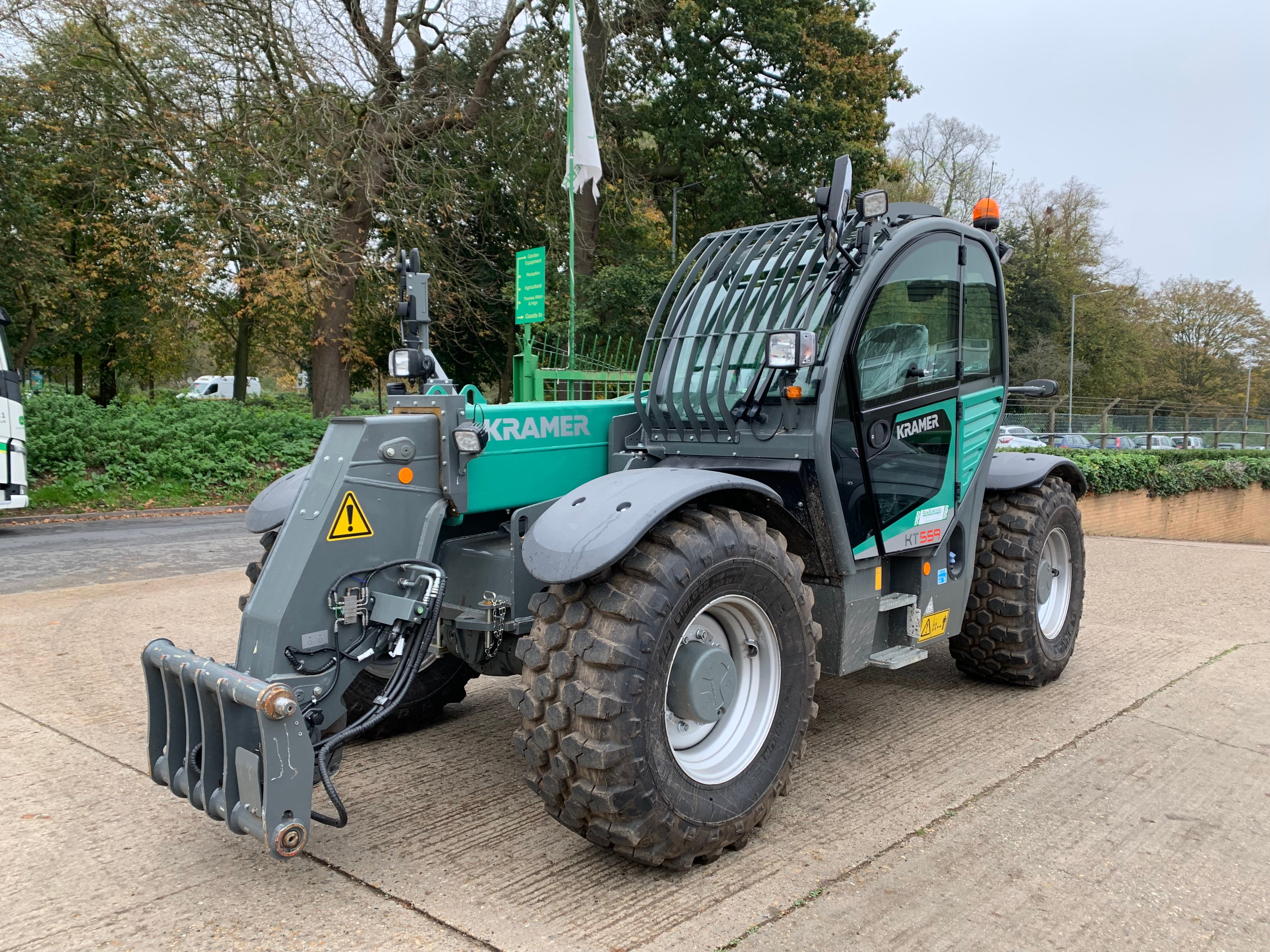2023 Kramer KT559