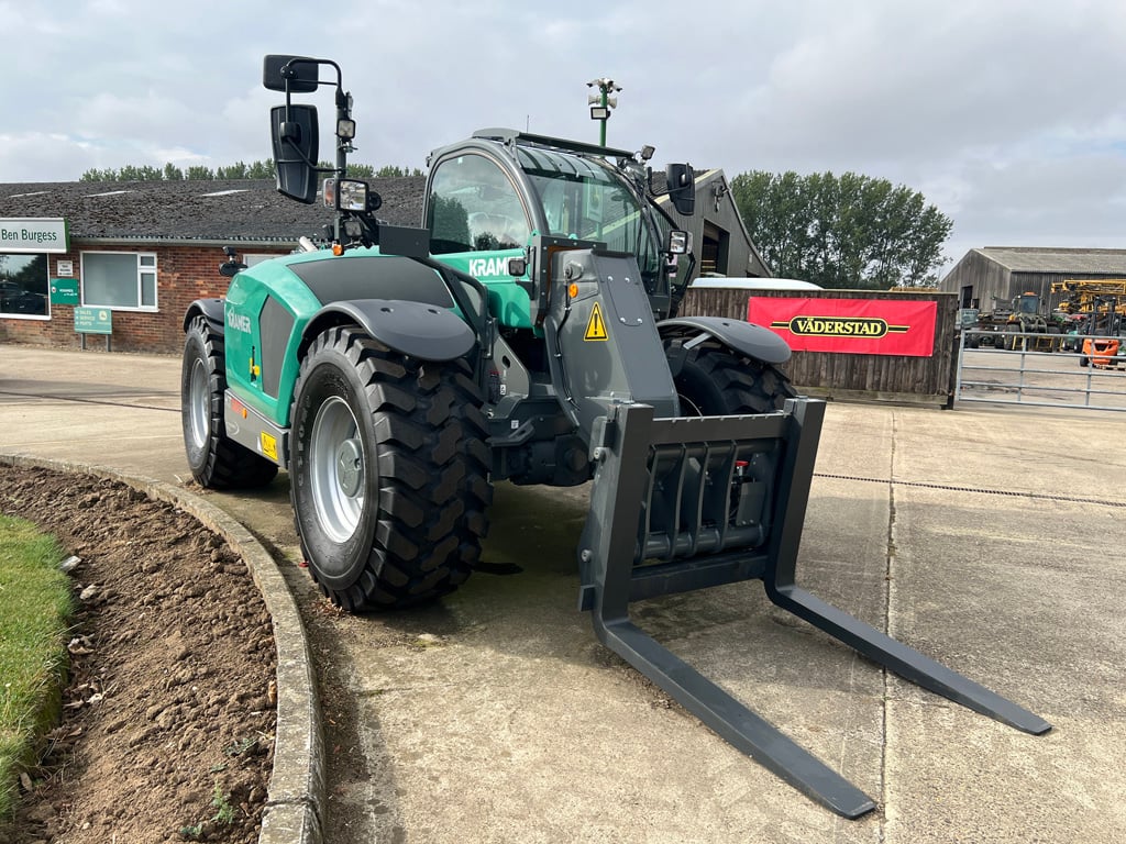 2023 Kramer KT557