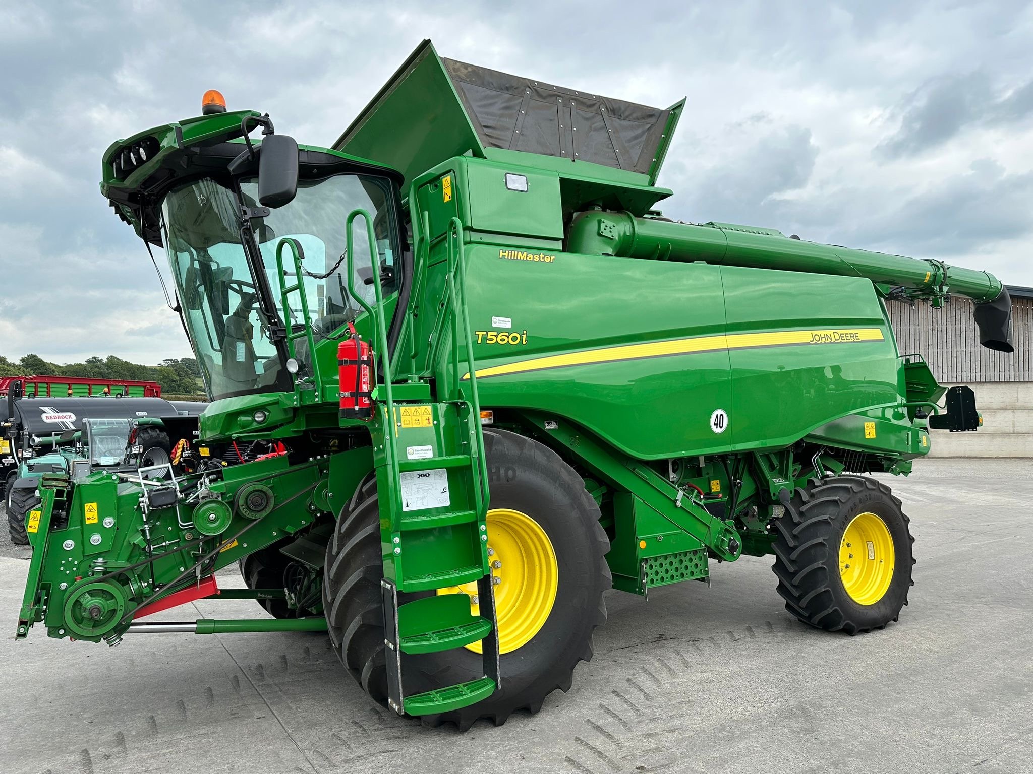 2020 John Deere T560i