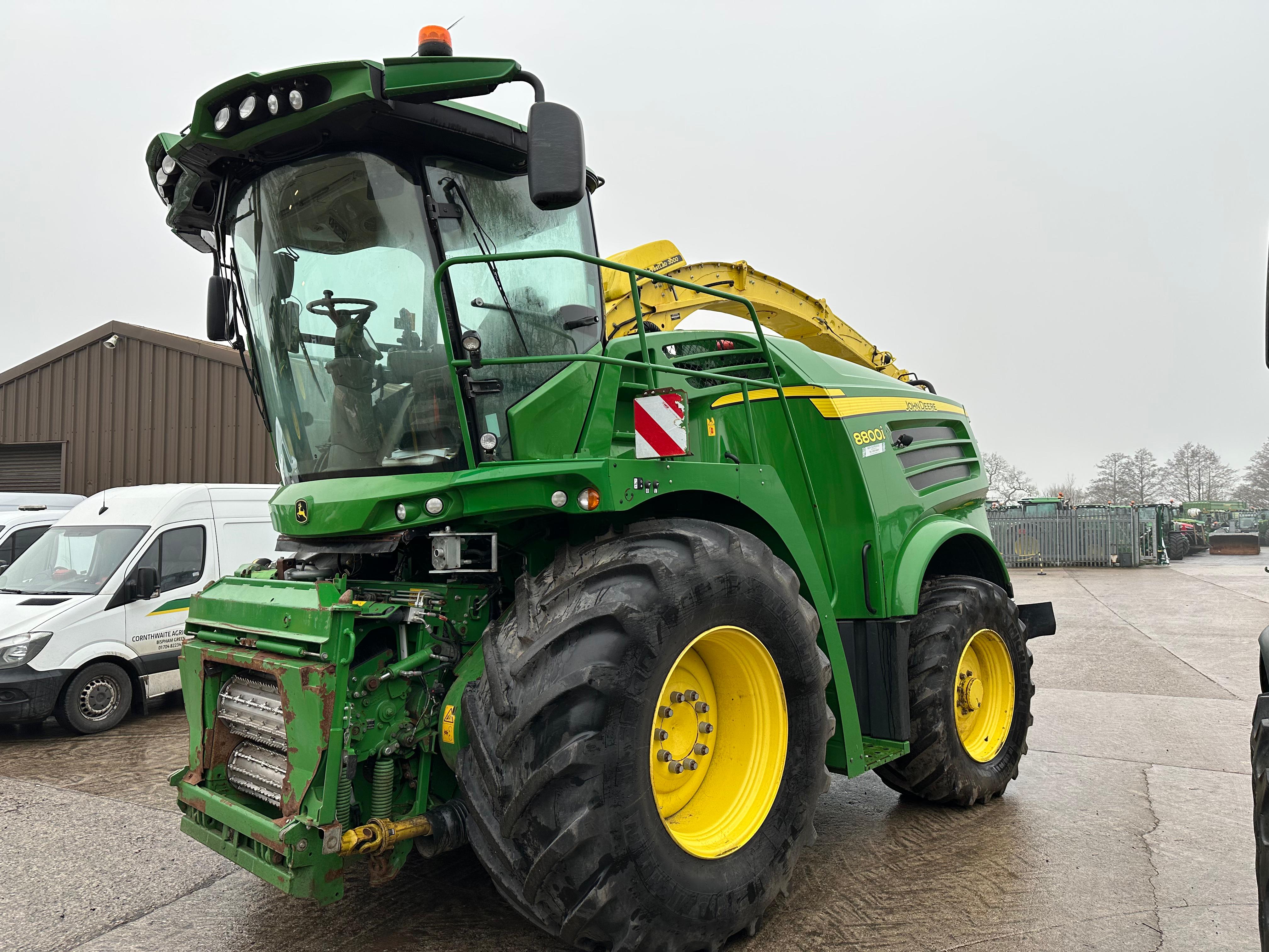 2018 John Deere 8800